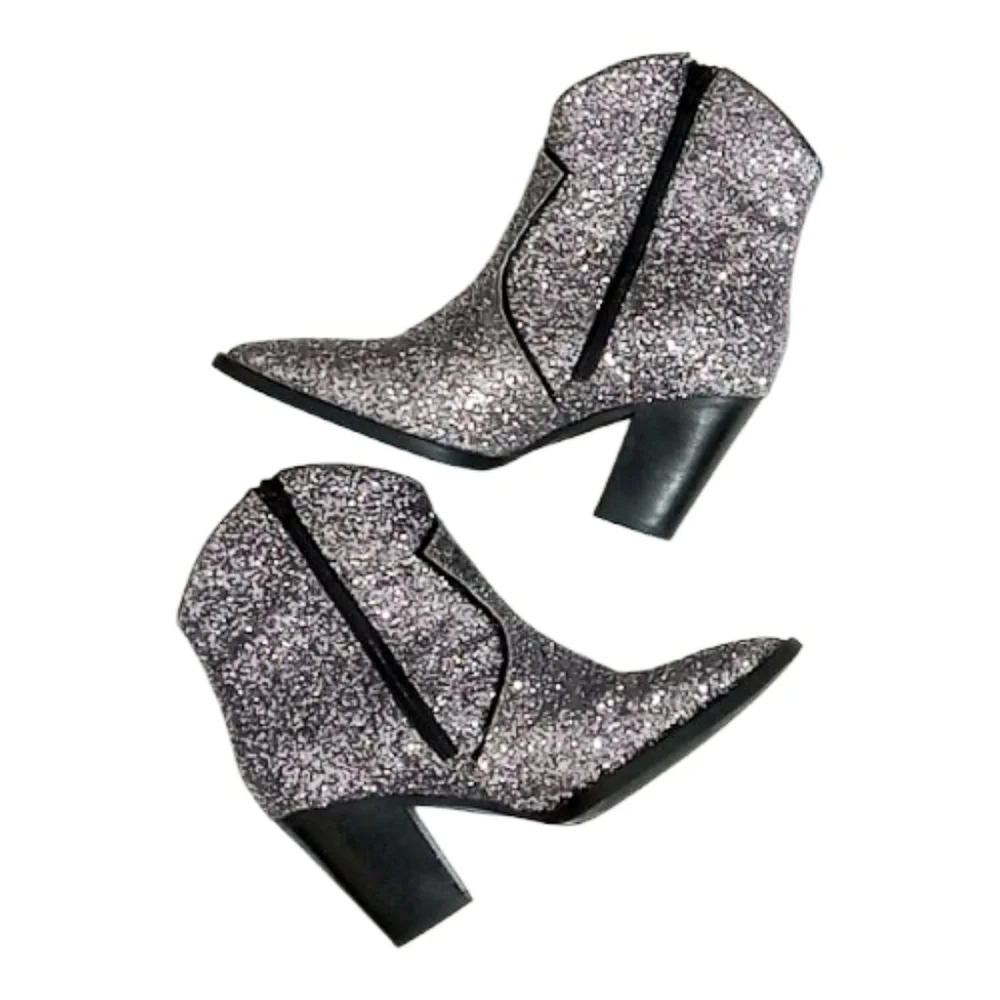 Idyllwind Miranda Lambert Stop and Stare Booties Silver Glitter Size 7